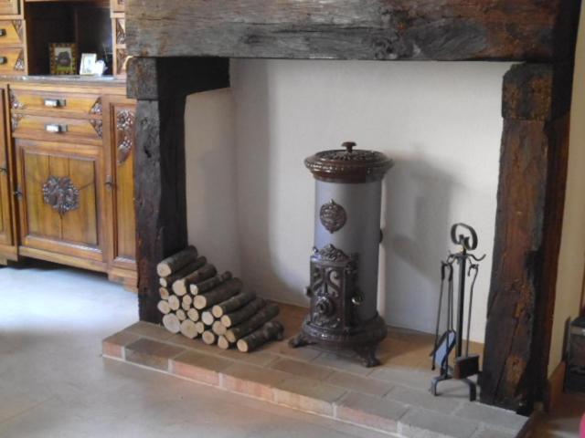Le Trou Dans Le Apartment *
